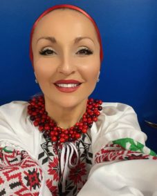 Надія Христенко